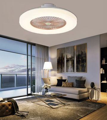 Beyaz Asılı Tavan Ventilatörü Işıklı Çekici Şamdanı Ventilatörü Işıklı